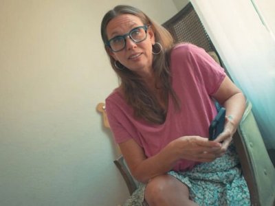 Sexy milf autumn j cooper fingering her wet pussy confronting step-son - homemade 50 roleplay